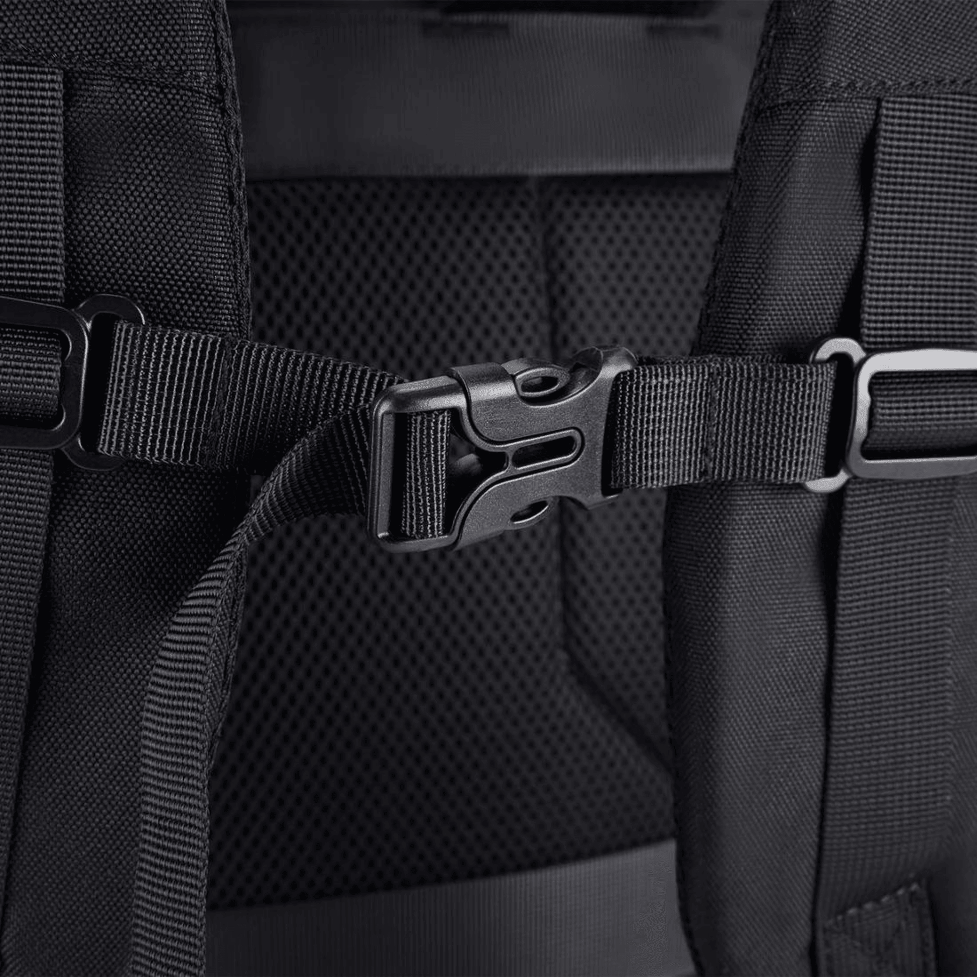 Falco 40L reseryggsäck - expanderbar med packkuber och skopåse - Oorderly